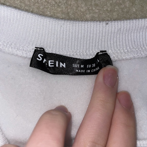 shein white crew neck - Picture 2 of 2